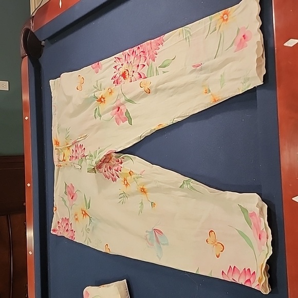 Vintage Victoria's Secret floral pajama set - Picture 8 of 11